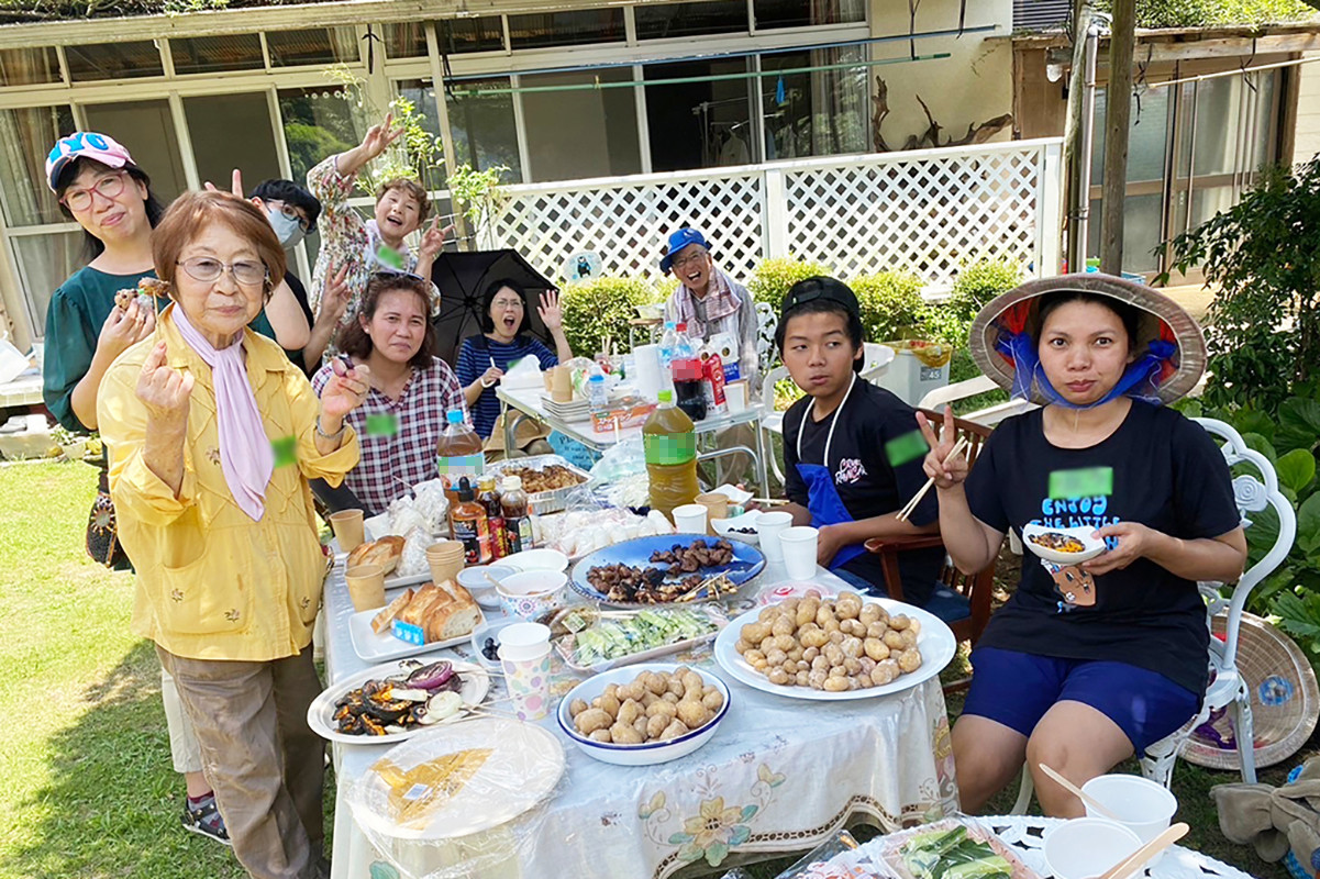 地域日本語教室活動・BBQの様子